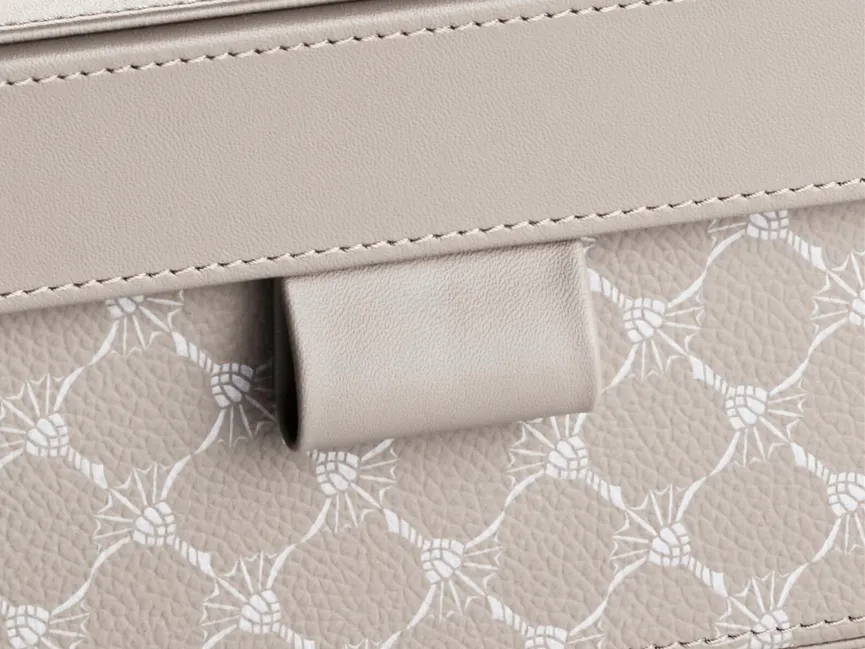 Box S J!Cornflower detail