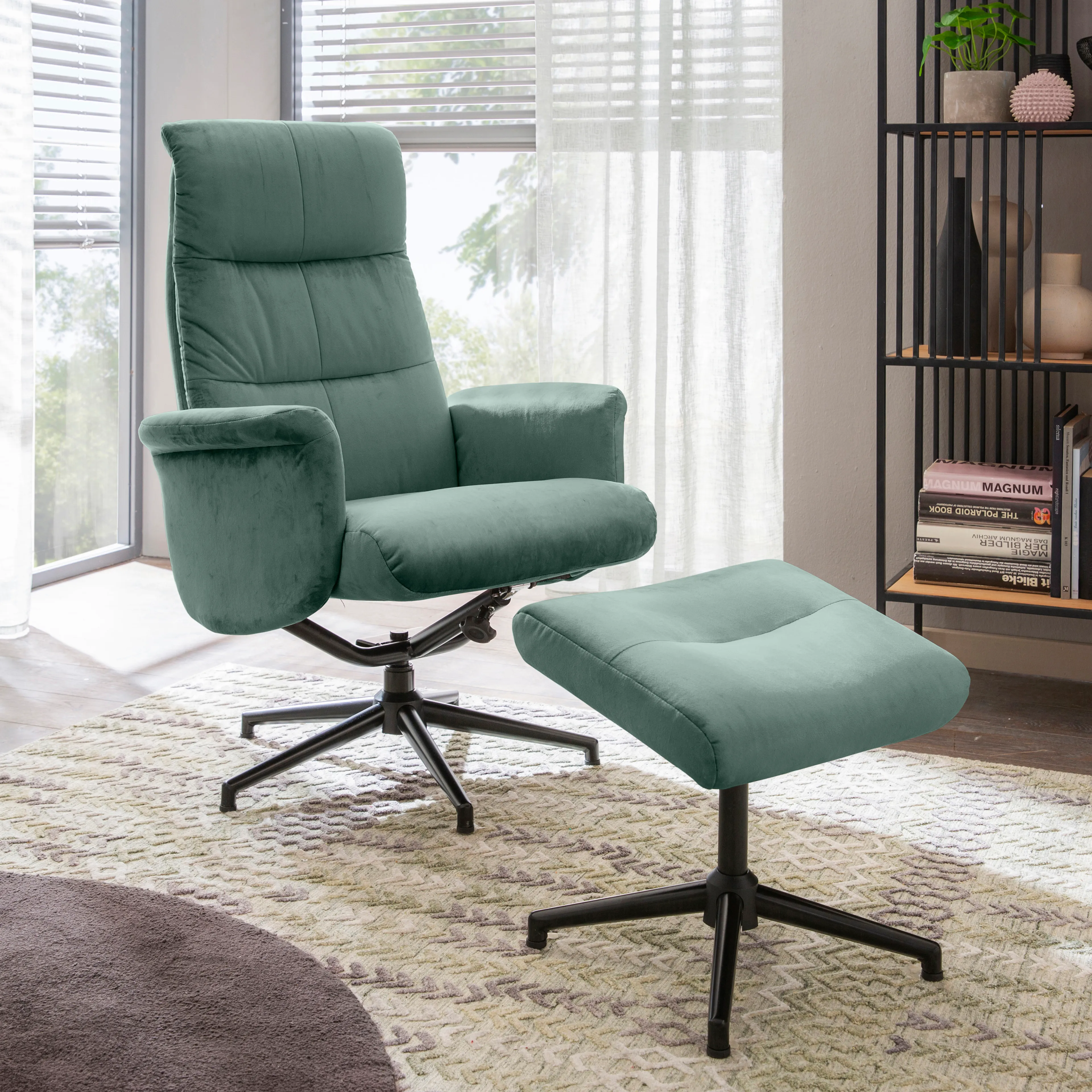 Sessel mit Hocker Villach