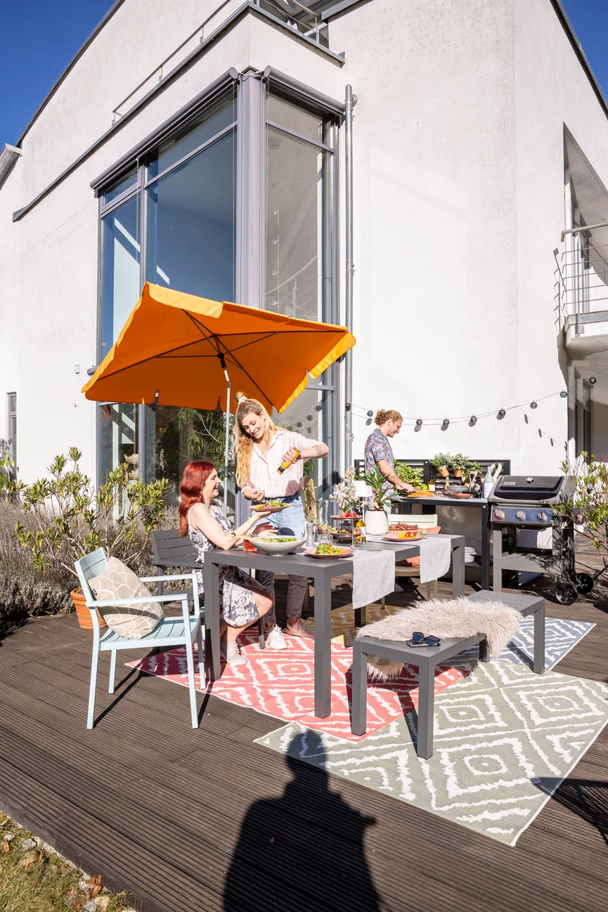 Bank 141x45x40cm detail