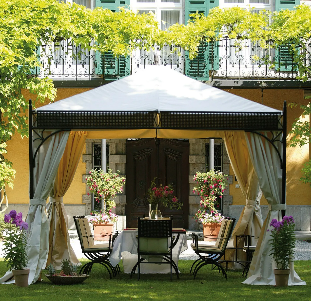 Pavillons mit Softtop