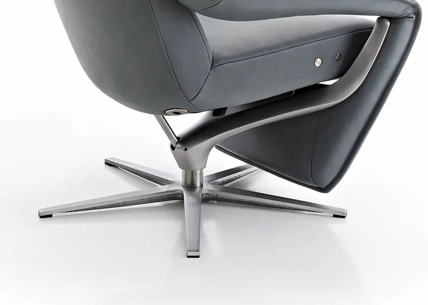 Sessel Yoko-4 DK nickel detail