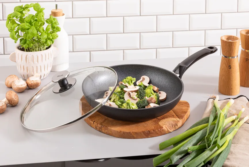 Pfanne Adamant Classic 28 cm + milieu