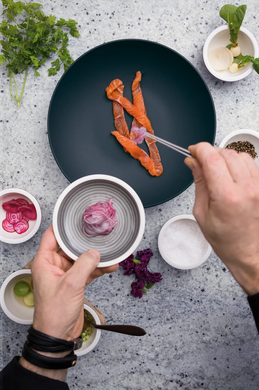 Schale "Manufacture Rock" milieu