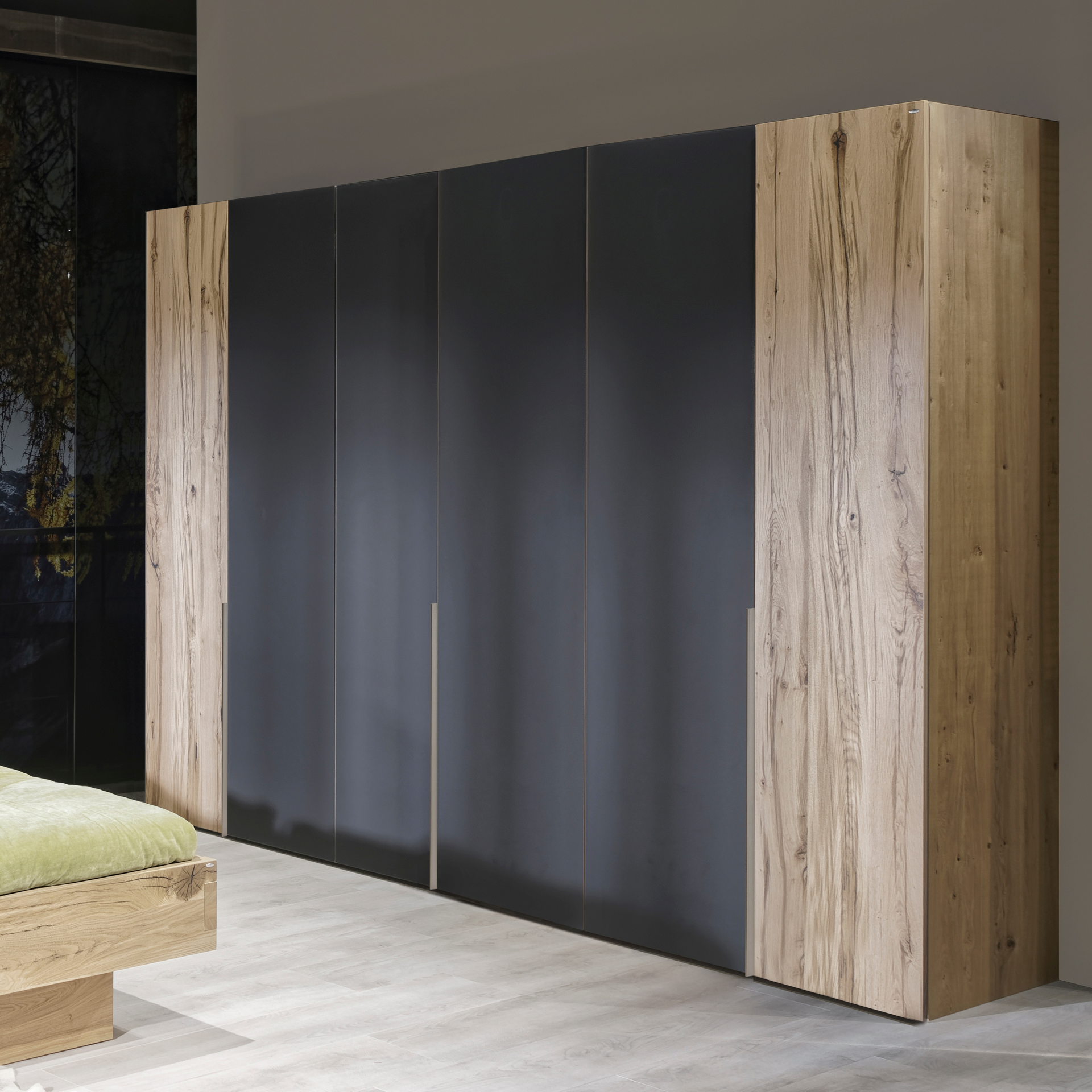 Kleiderschrank