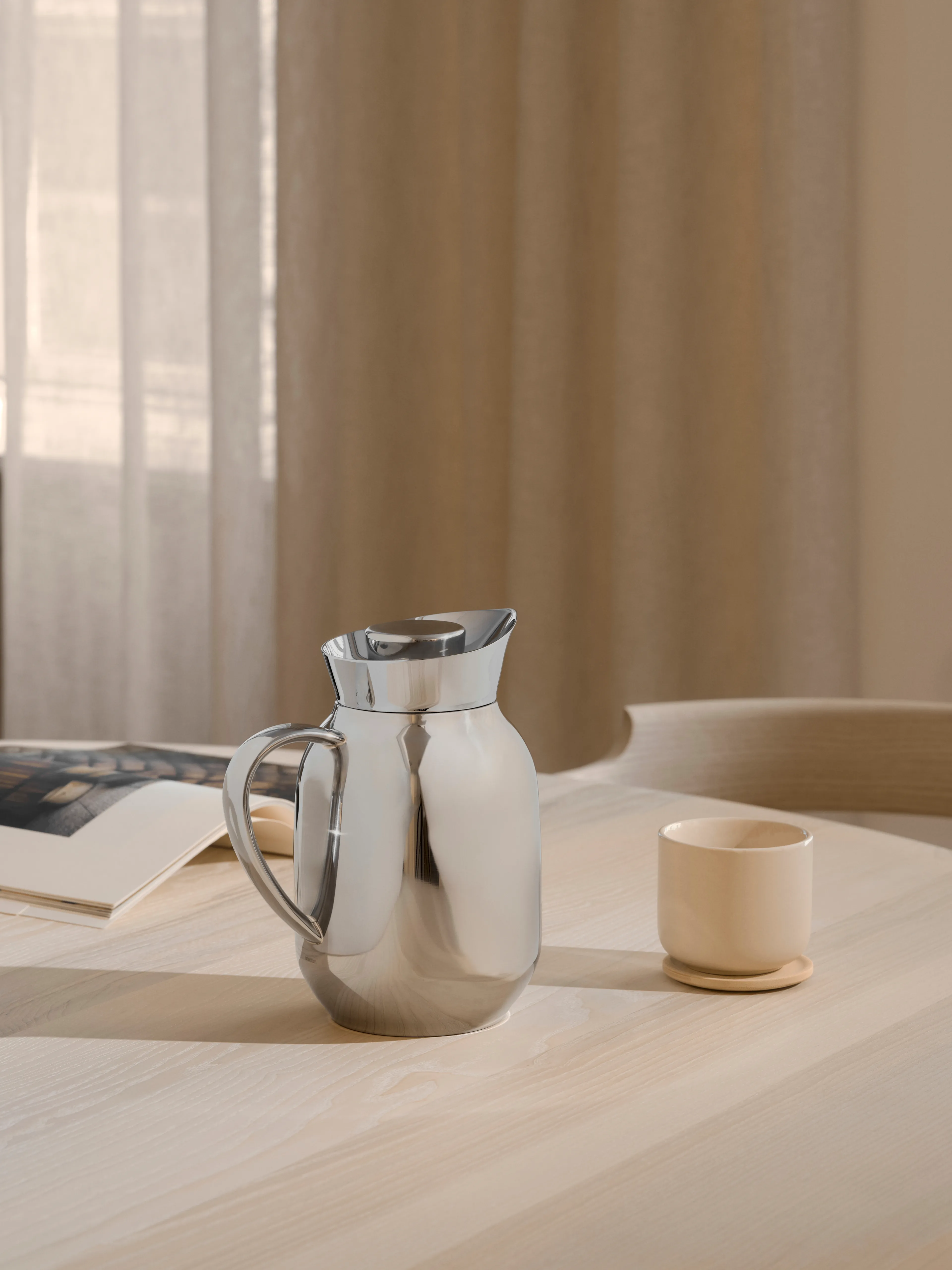 Isolierkanne Amphora 1200 ml
