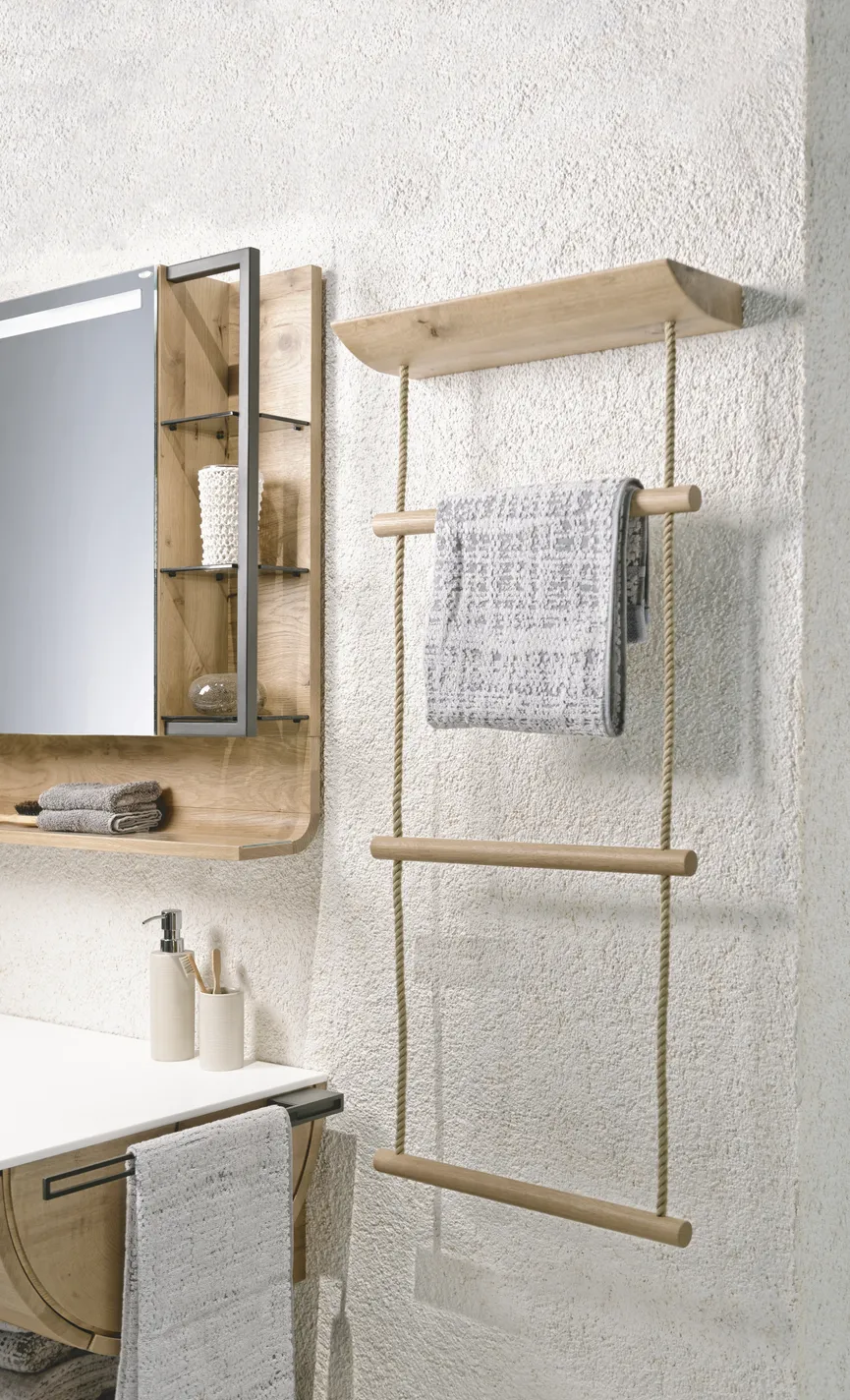 *Handtuchhalter hauptaufnahme