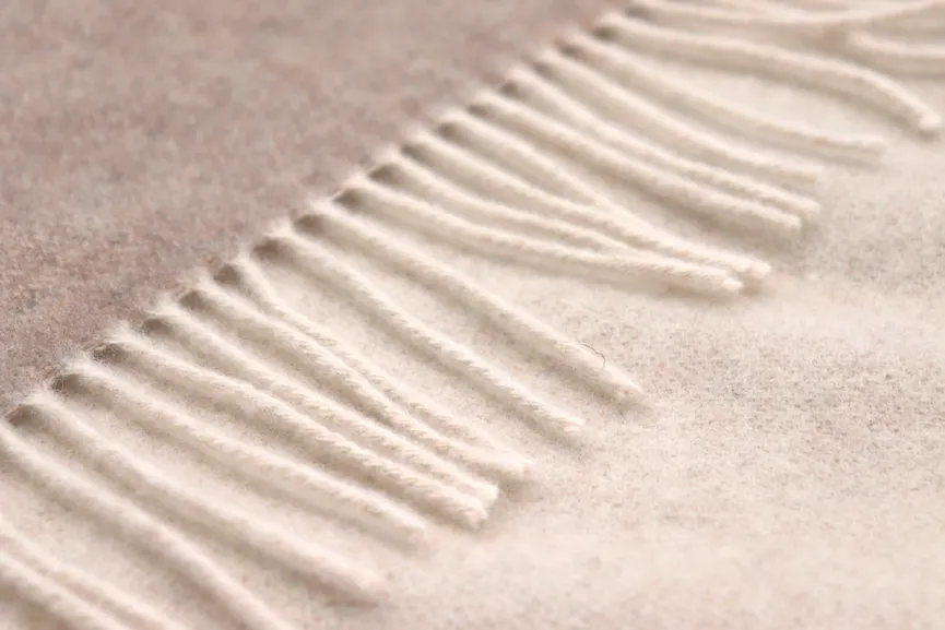 Plaid Cashmere 130 natur-sand detail