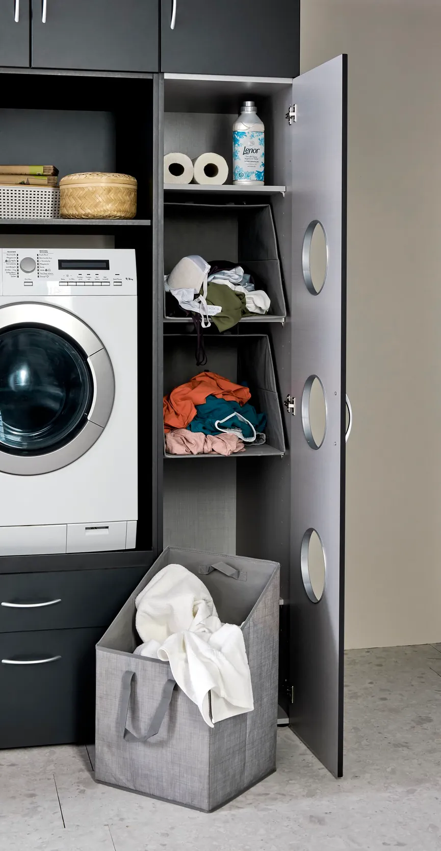 Wäscheschrank detail