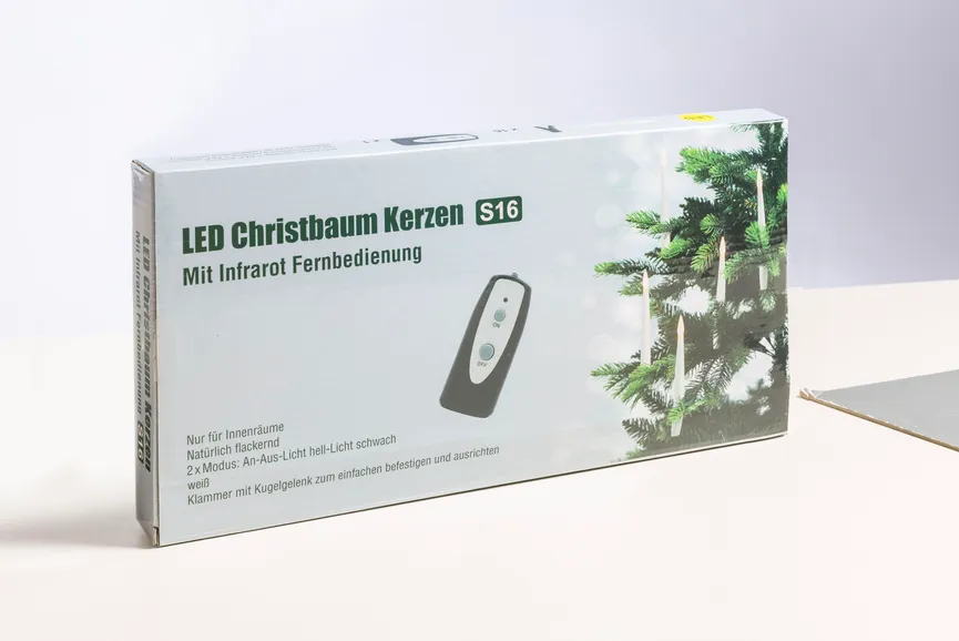 Baumkerzen 16 Stück weiß detail