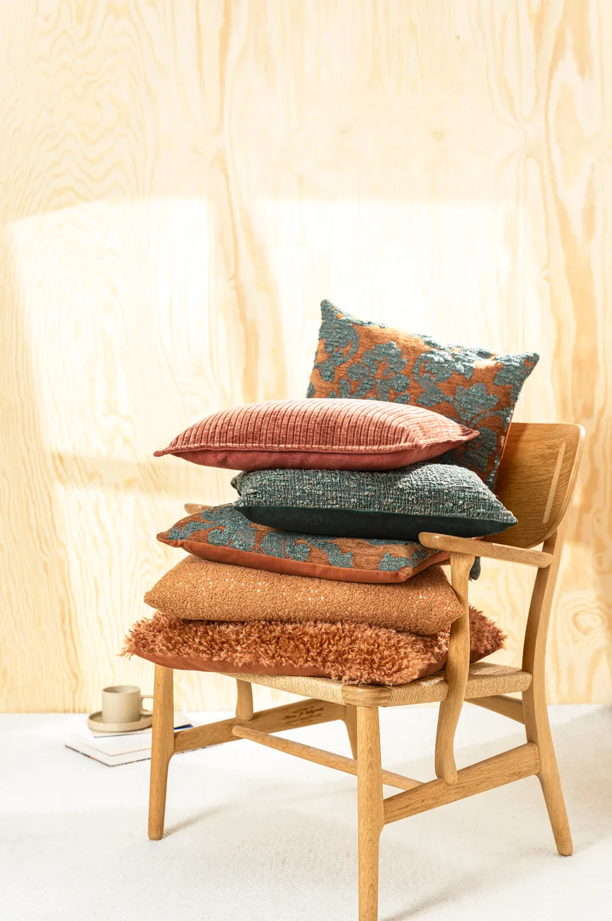 Kissenhülle Viale Samtstreifen milieu