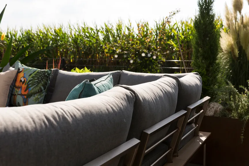 ** Lounge+Bezug detail