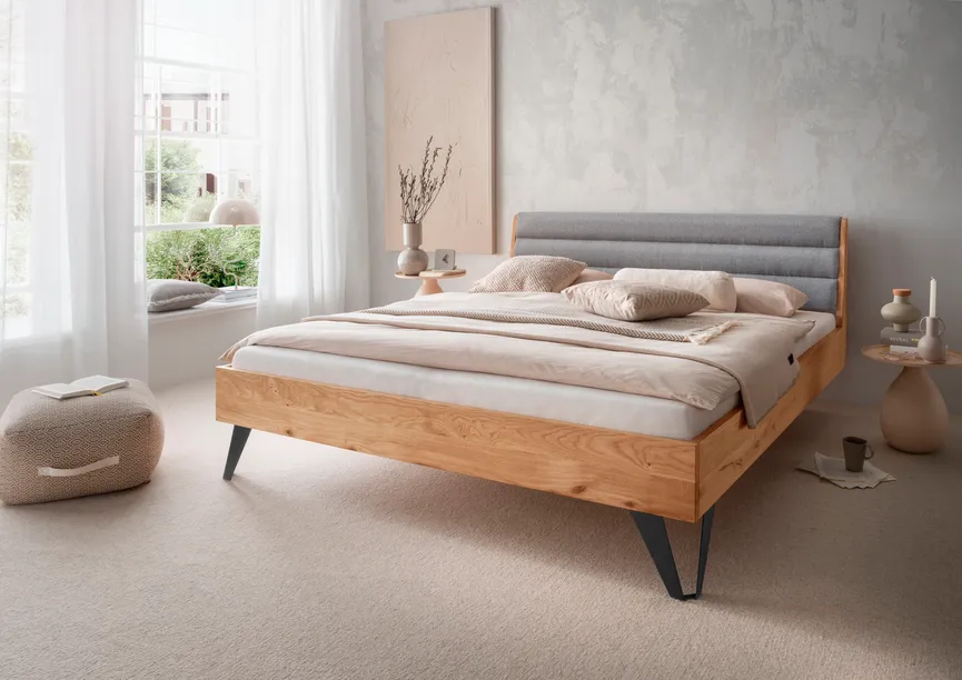 Massivholzbett 180x200 cm milieu