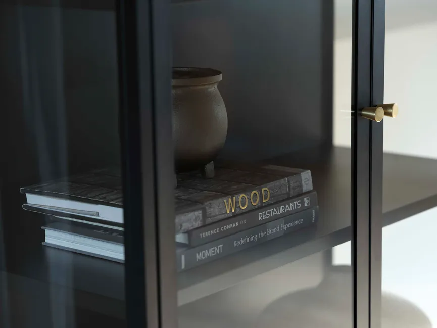 Highboard 2-trg. detail