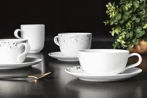 Untertasse