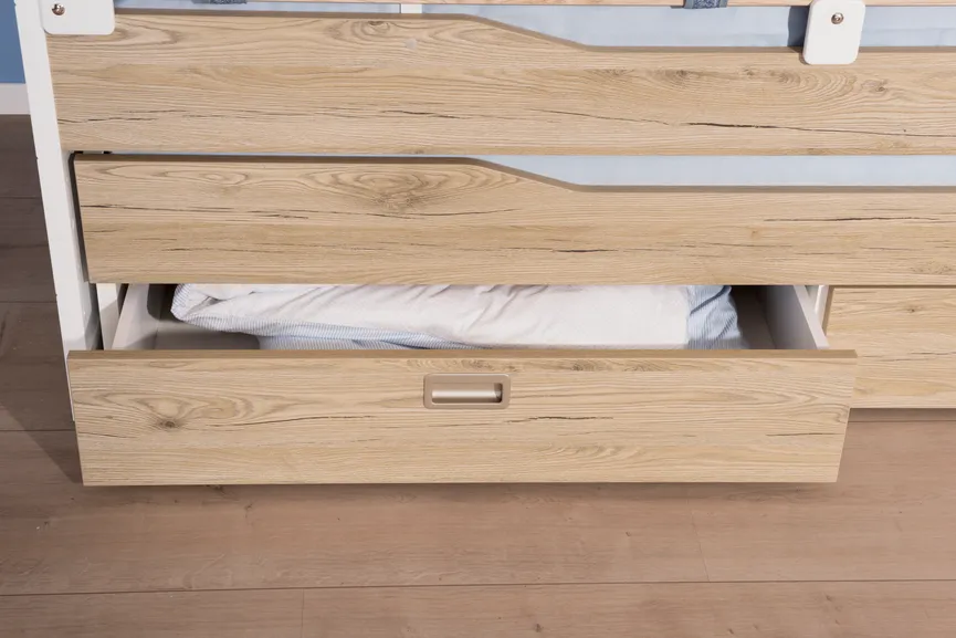 Bettkasten 3/4 detail