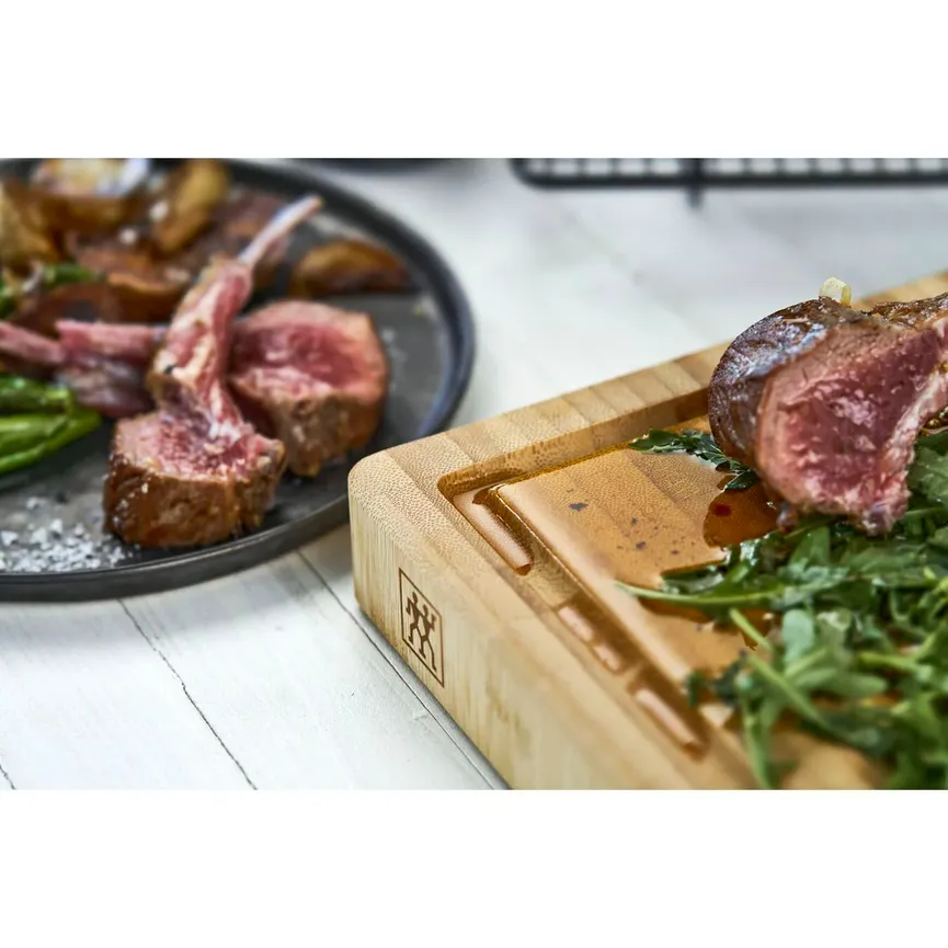 Bambusbrett klein 25x18 cm milieu