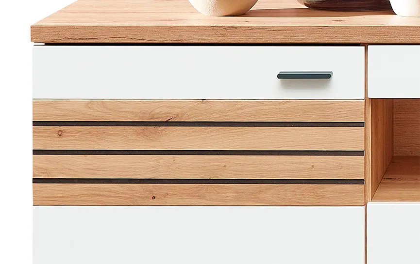 TV- Unterteil detail