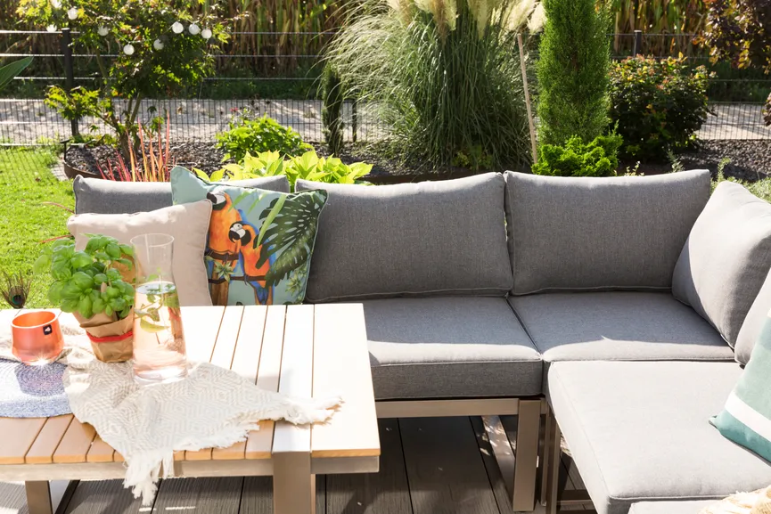 ** Lounge+Bezug detail