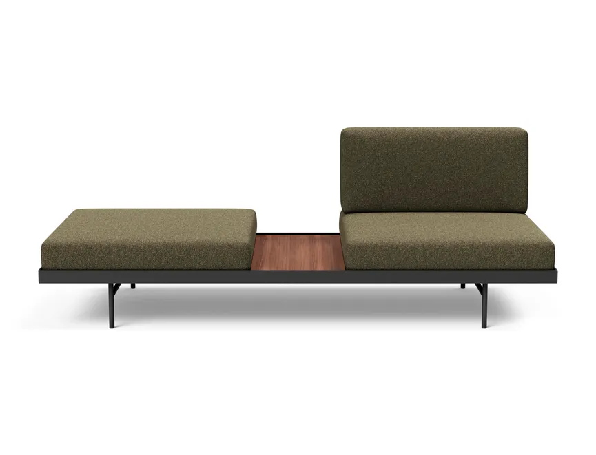 Sofa mit Walnusstisch detail