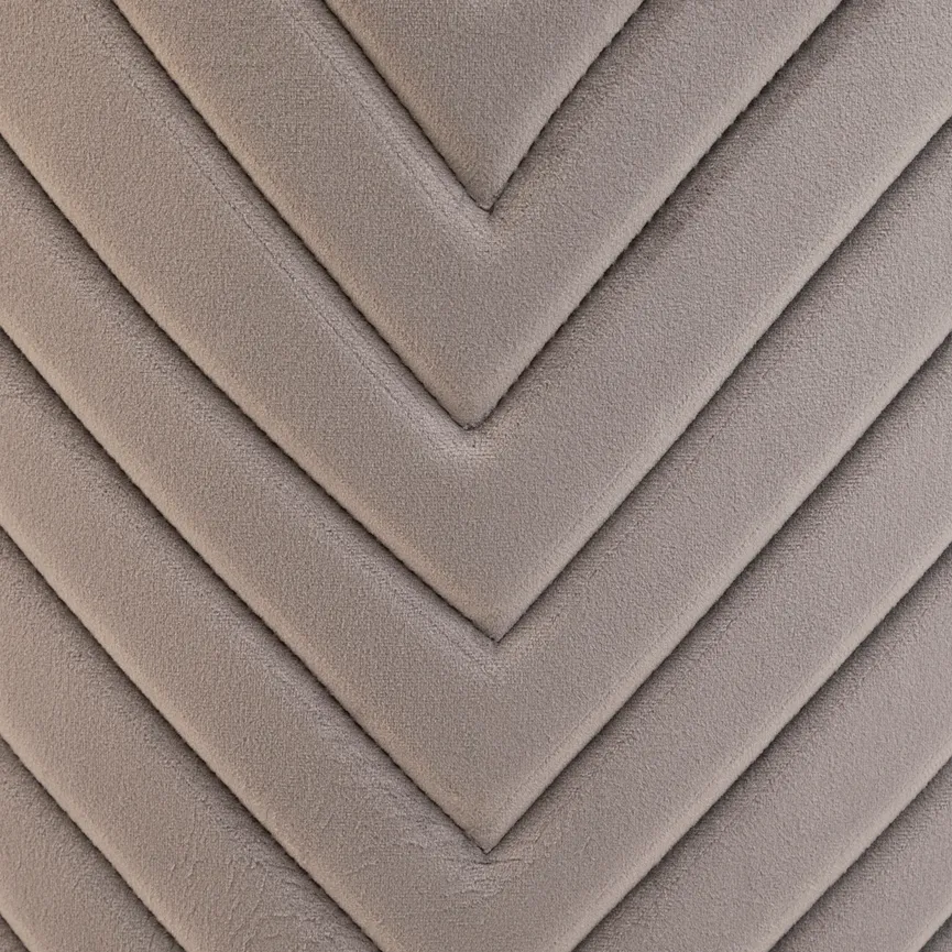 Stuhl material_farbe