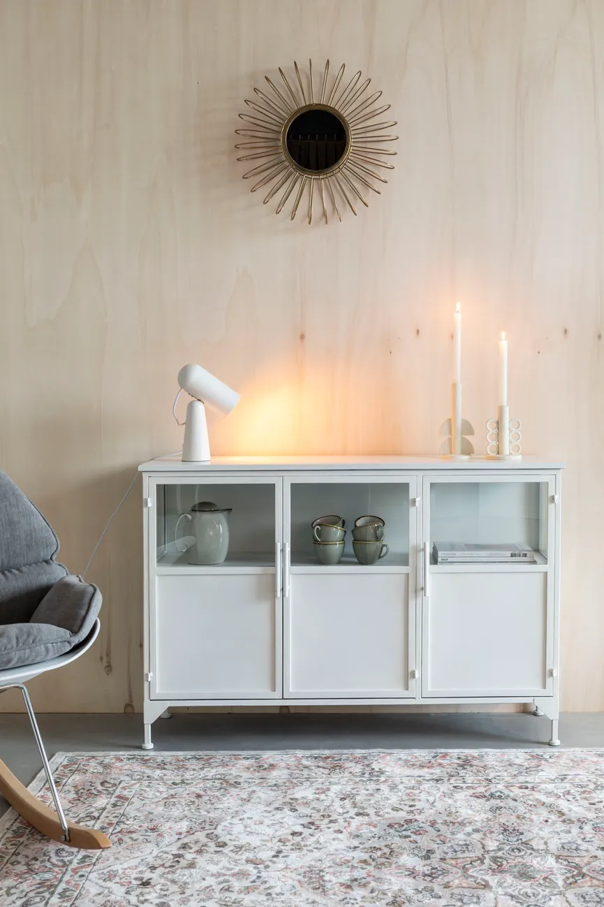 Sideboard milieu