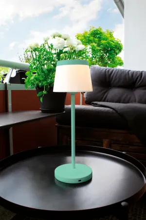 LED-Akkutischleuchte