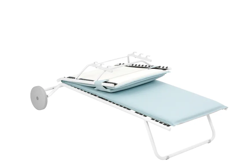 ***Sonnenliege mit Rädern detail