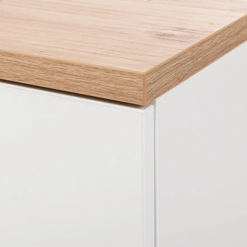 Vitrine* detail