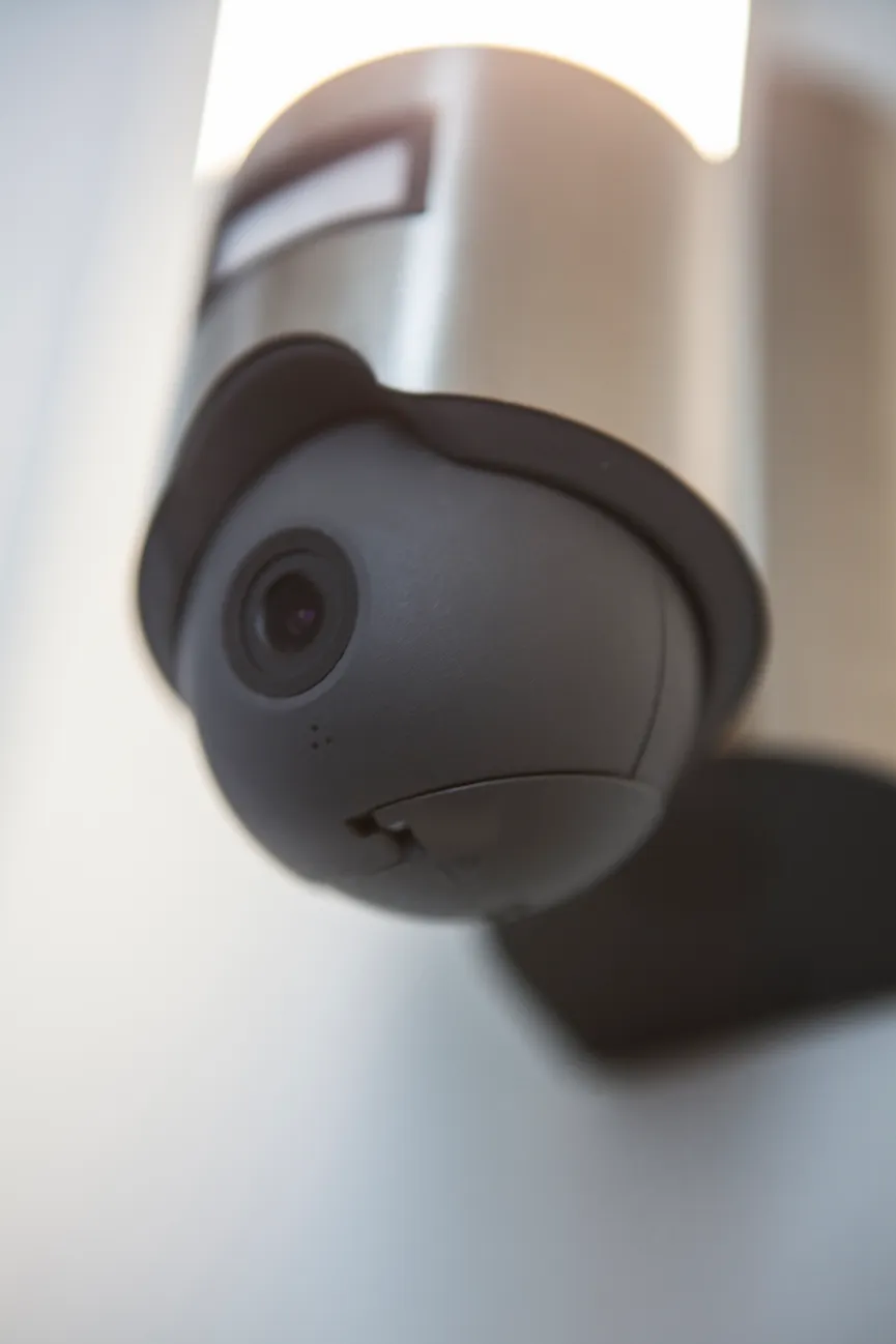 Außenwandkameraleuchte "Elara" detail