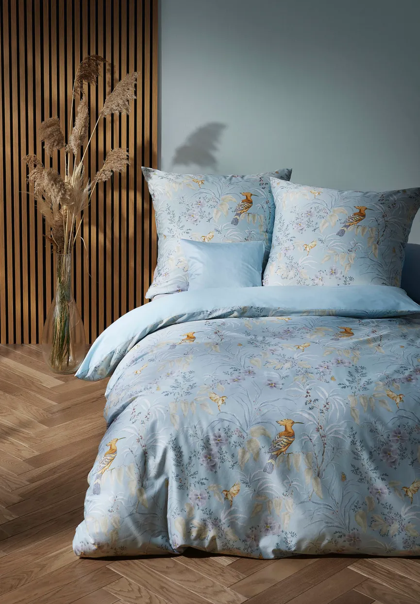 Satin-Bettw. Black Premium 135 milieu