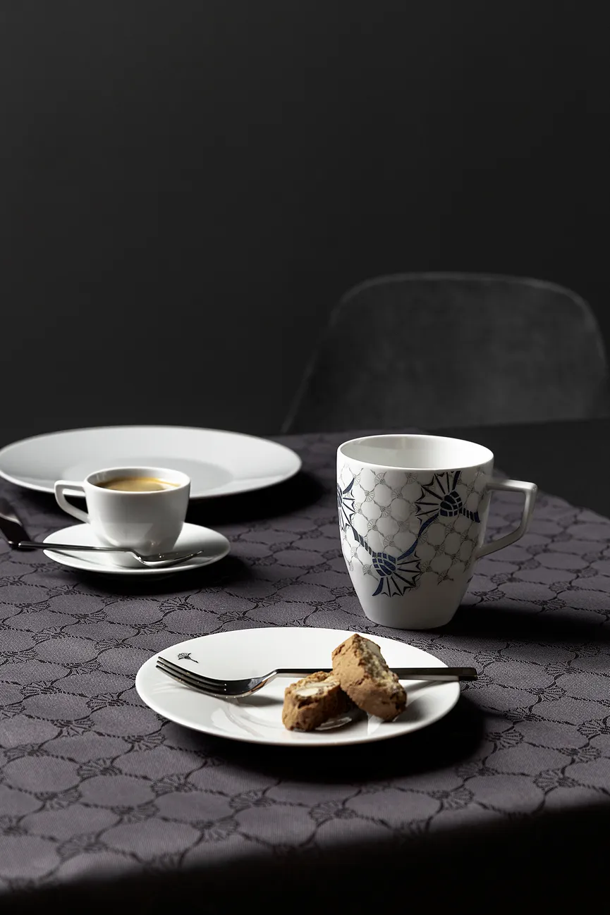 Becher "Cornflower Double" milieu