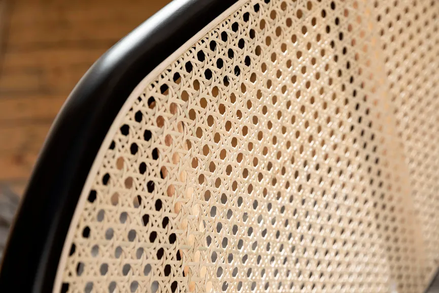 Stuhl ohne Armlehnen detail