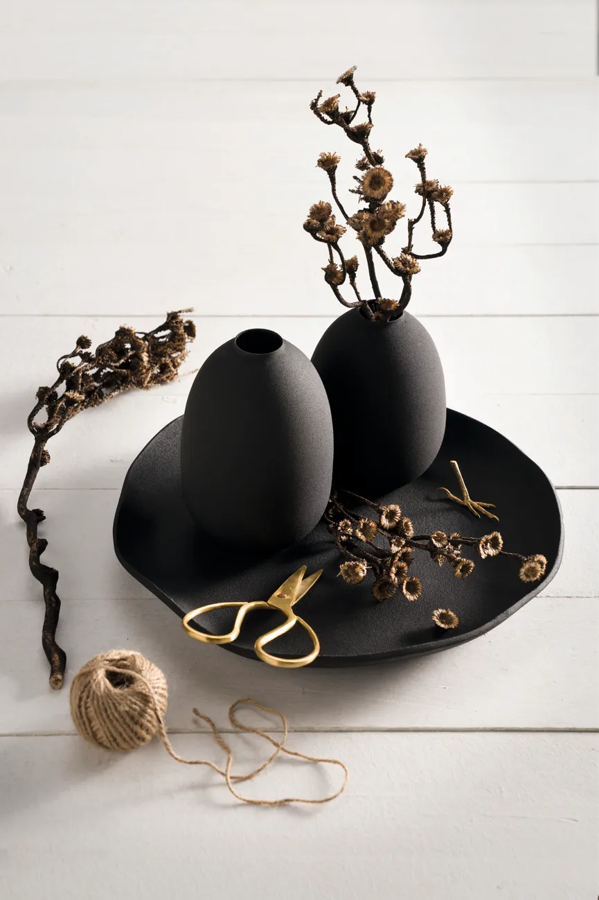 Vase "Casolare" M schwarz milieu