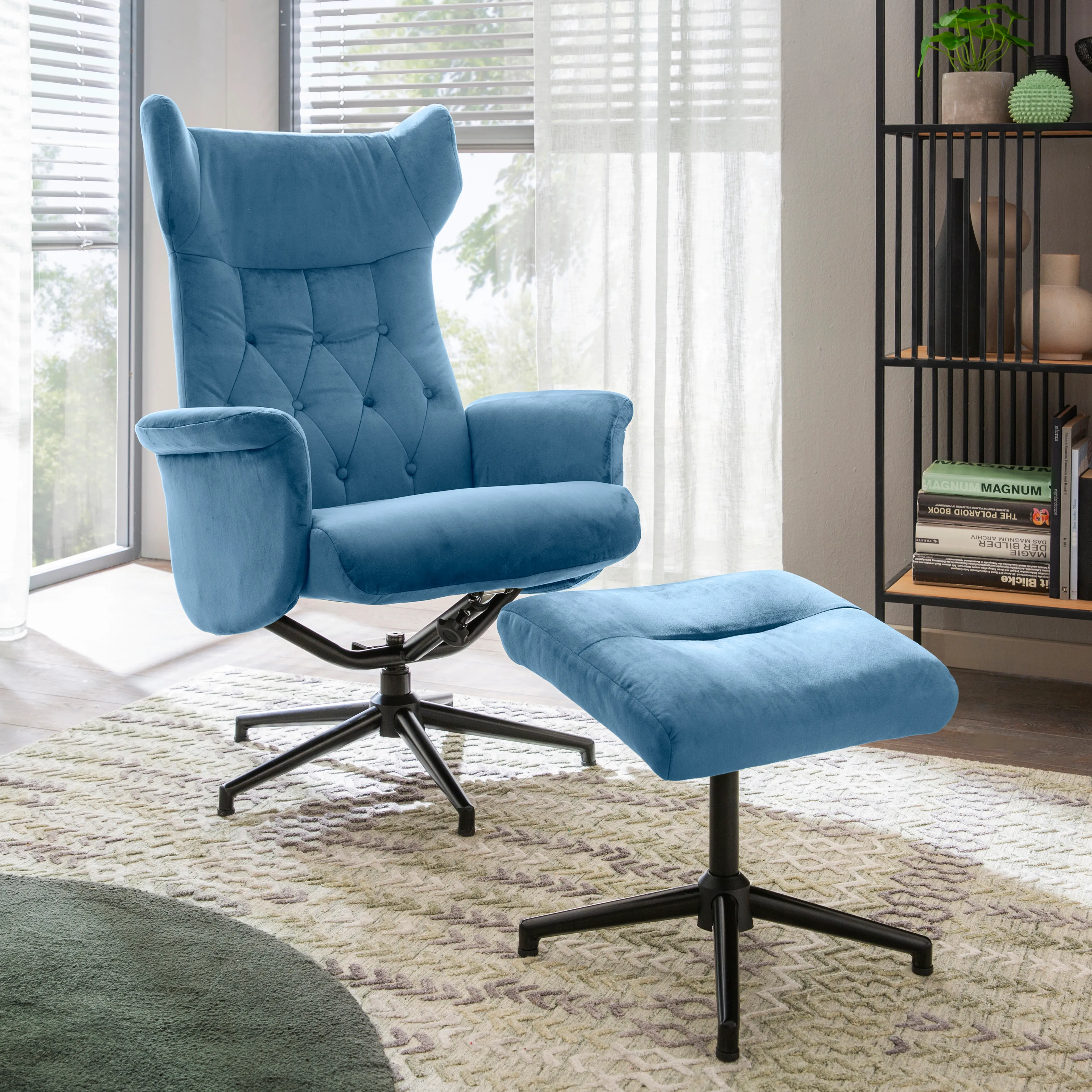 Sessel mit Hocker Wien