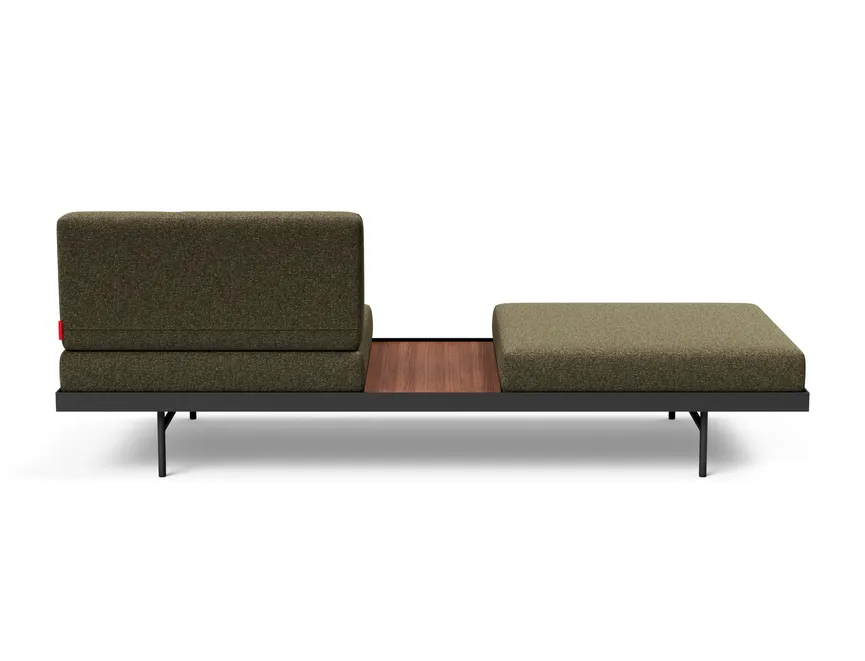 Sofa mit Walnusstisch detail