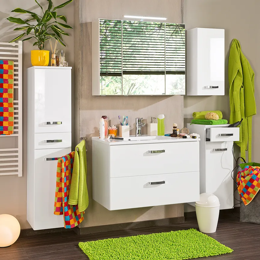 *Midischrank milieu