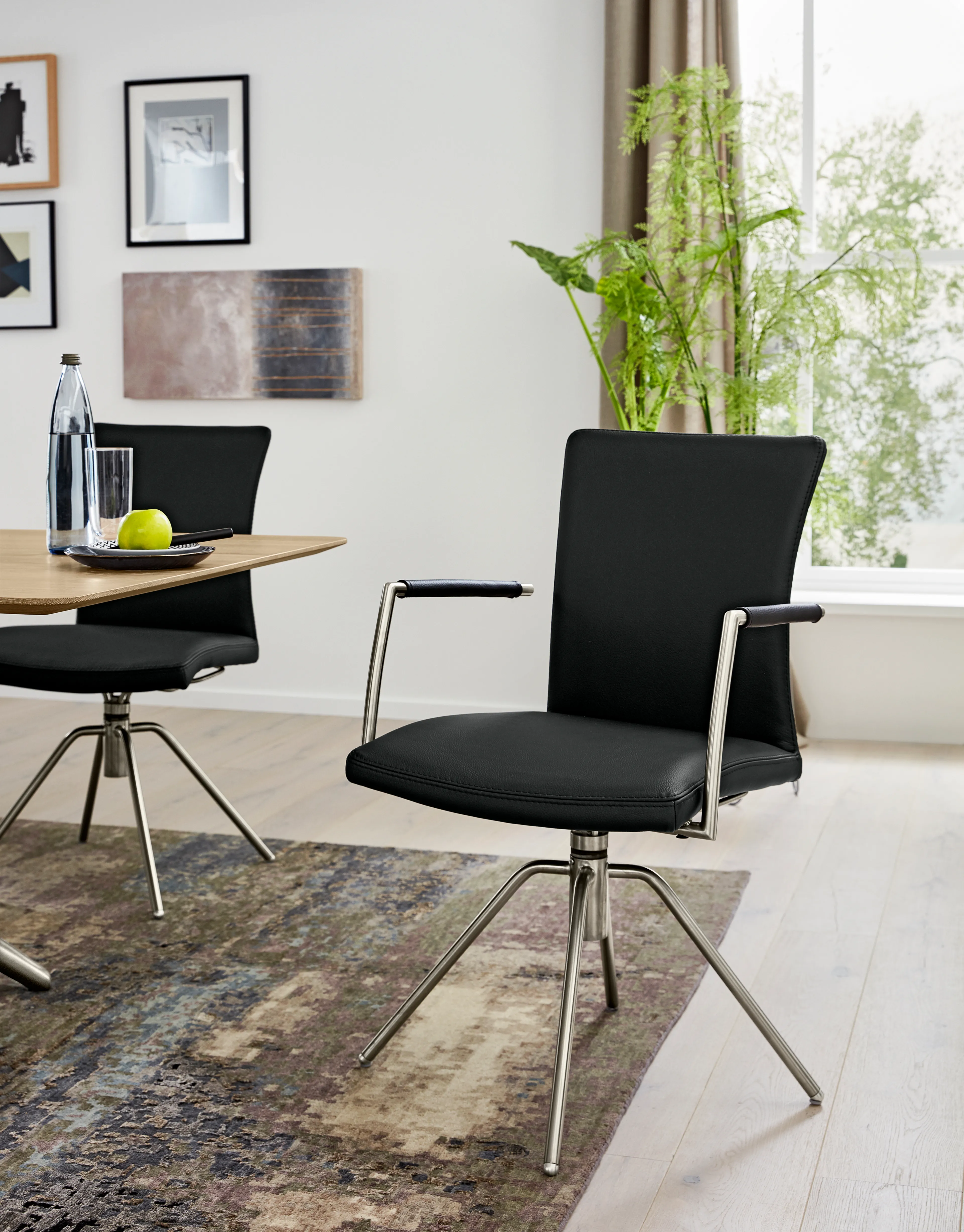 Stuhl Helmond 6720