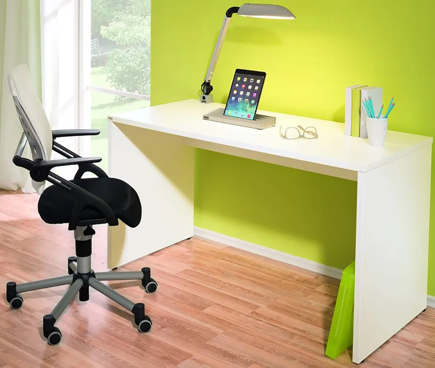 Schreibtisch hauptaufnahme