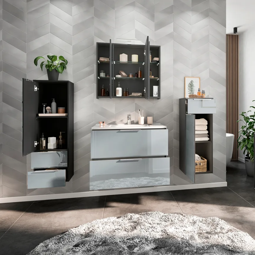 *Spiegelschrank detail