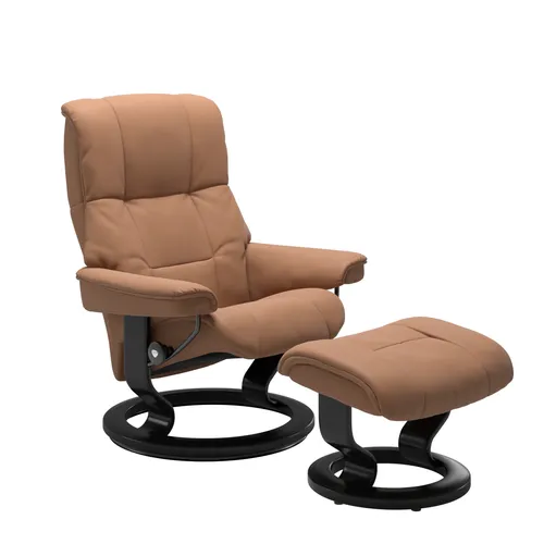 Sessel mit Hocker