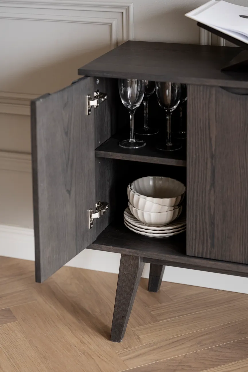 Sideboard 3-trg. detail