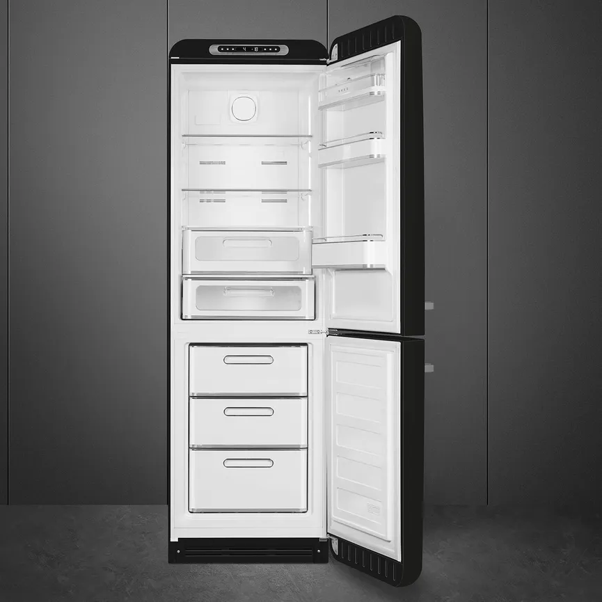 SMEG Kühl-/Gefrierkombination detail