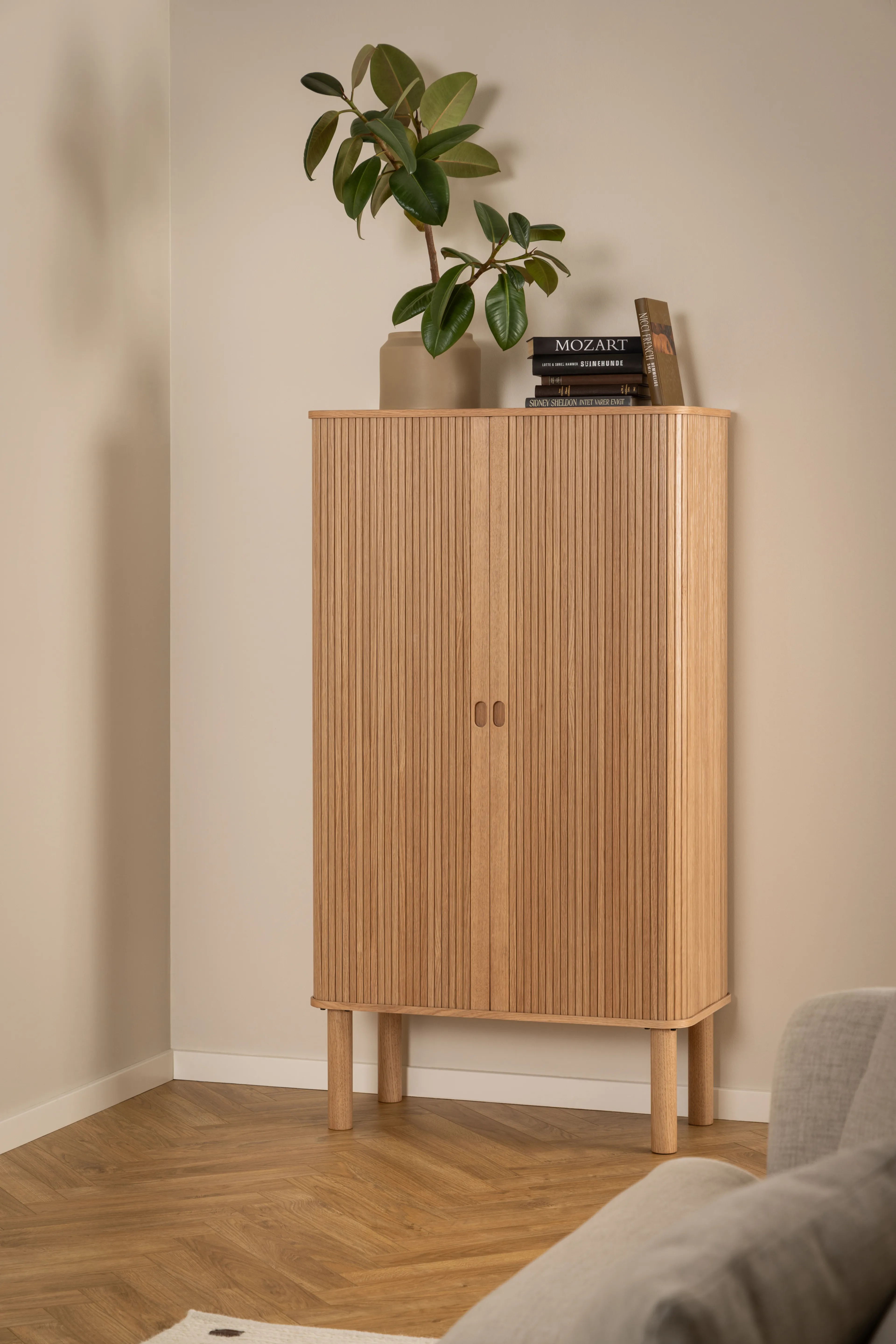 Schrank Langley