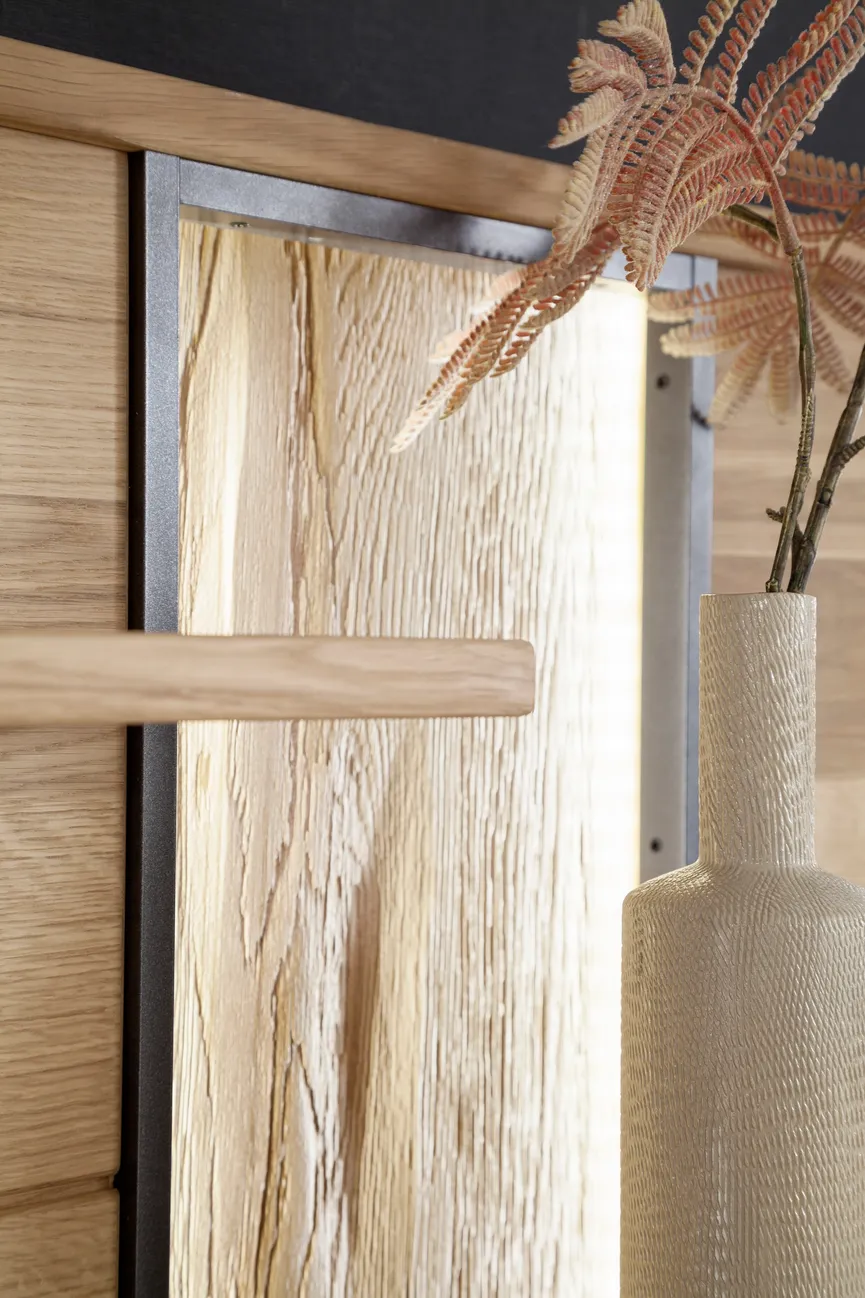 Wandboard detail