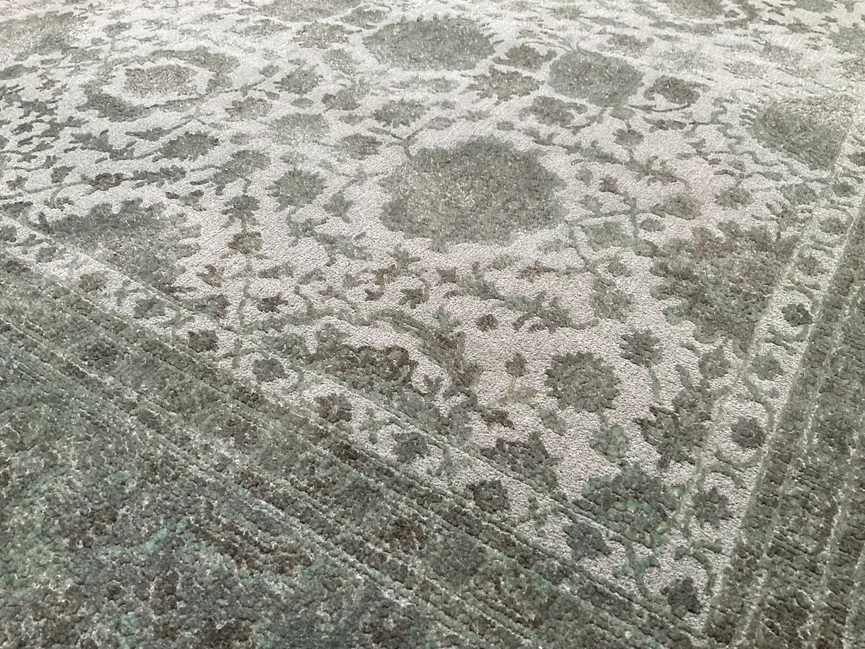 ** Besancon Limite detail