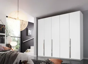 Kleiderschrank