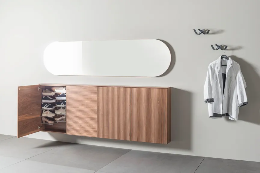 Schrankkombi wandhängend detail