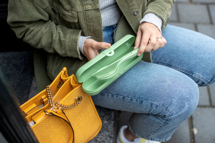 Besteck-Etui "Klikk" grün milieu