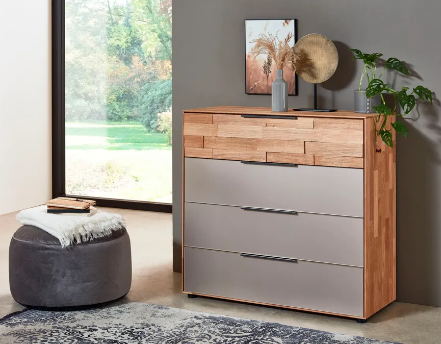 Kommode hauptaufnahme