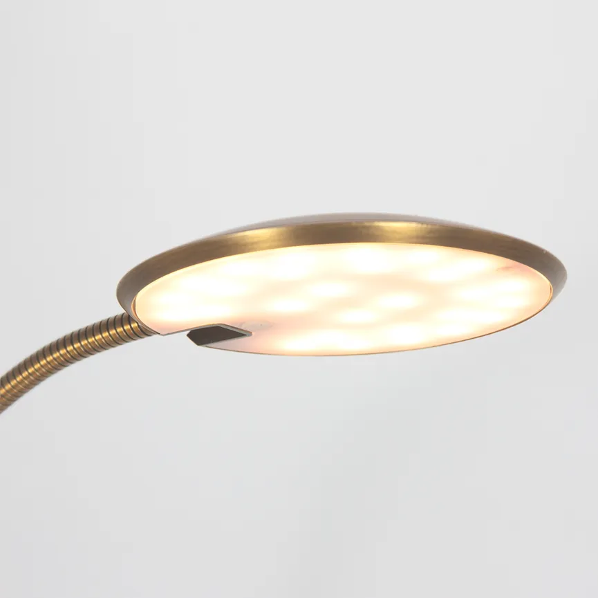 LED-Stehleseleuchte "Zenith2" detail